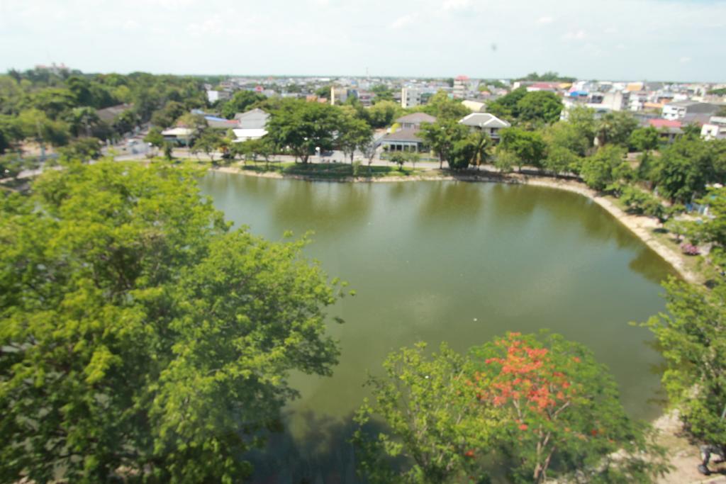 Hotel Kamonthara Nakhon Pathom Zimmer foto