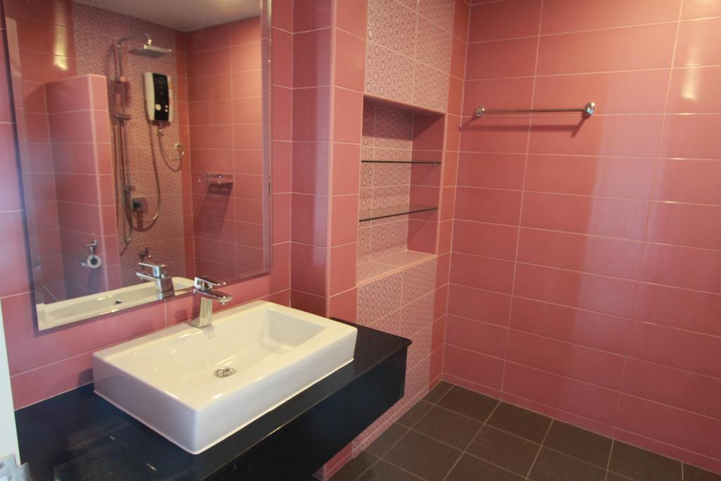 Hotel Kamonthara Nakhon Pathom Zimmer foto